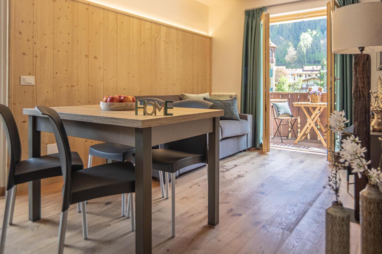 Suite Italy Pinzolo Due Giustino Exteriör bild