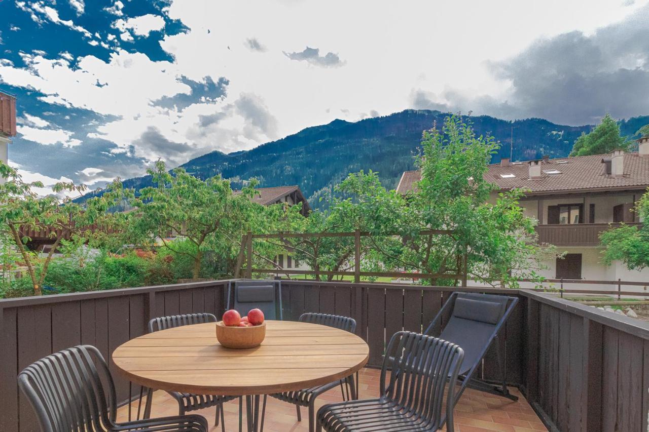 Suite Italy Pinzolo Due Giustino Exteriör bild